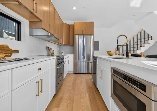 Photo 4 of Condo for sale at 15 Clyde St #R, Somerville, MA 02145 | MLS# 73588587 | Listing updated on 2026-10-12