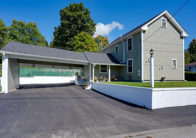 Photo 1 of Single family home for sale at 71 River St, Leominster, MA 01453 | MLS# 73581838 | Listing updated on 2026-09-28