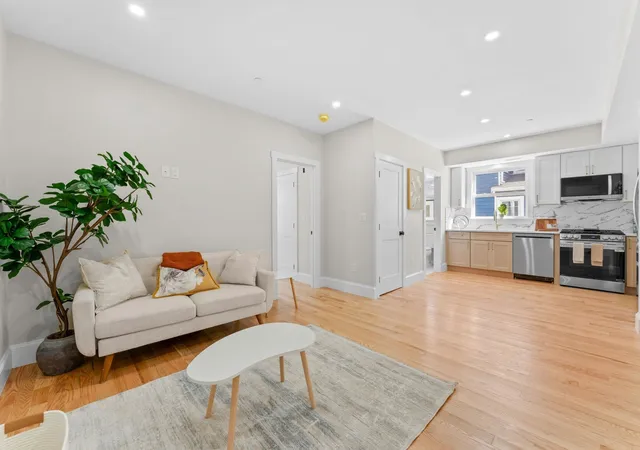 Photo 2 of Condo for sale at 194 Washington Ave #2, Winthrop, MA 02152 | MLS# 73575711 | Listing updated on 2026-09-14