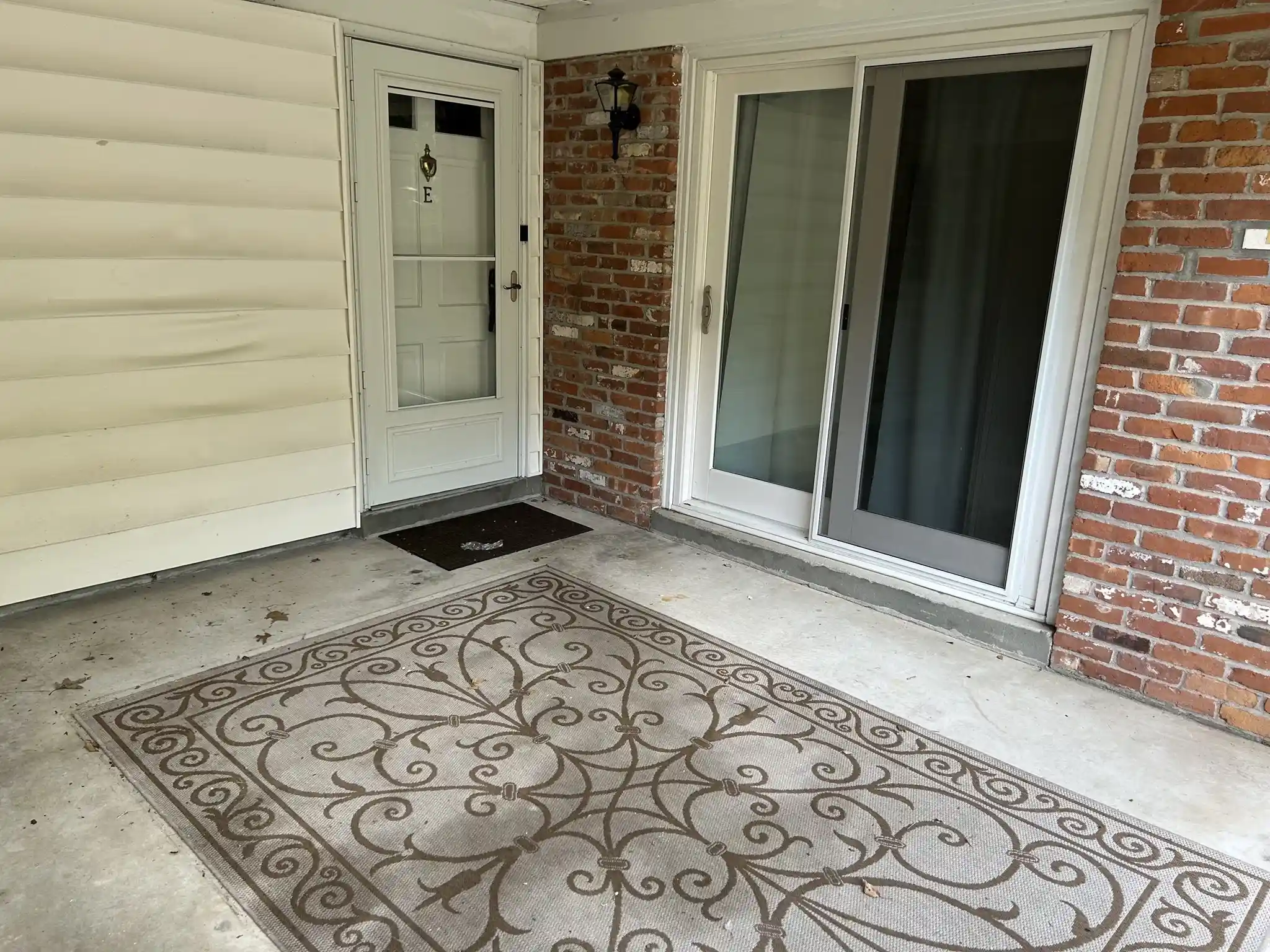 Listing Photo 1 - Condo for sale in 40 Halifax located at 40 Halifax, Springfield, MA 01108 - Unit 40 Halifax