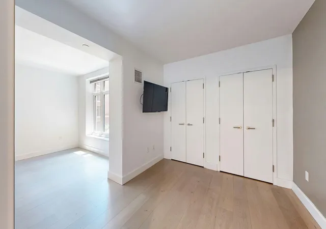 Photo 3 of Condo for sale at 100 Lovejoy Wharf #5Q, Boston, MA 02114 | MLS# 73575220 | Listing updated on 2026-09-14