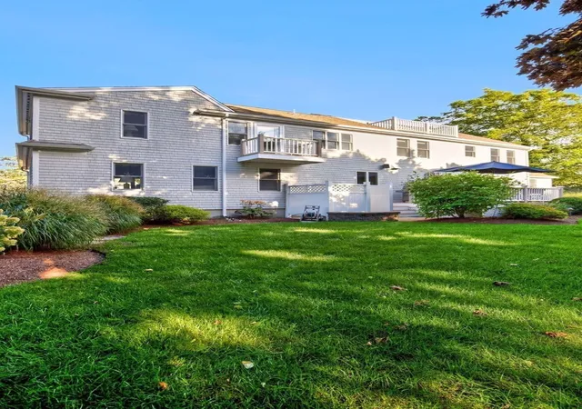 Photo 4 of Single family home for sale at 20 Circle Dr, South Chatham, MA 02659 | MLS# 73571912 | Listing updated on 2026-10-04