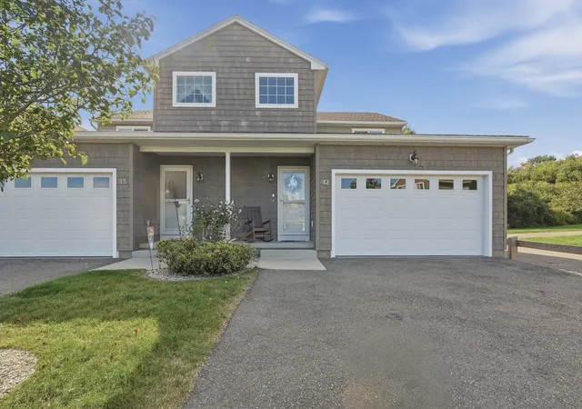 Photo 1 of Sale Pending at 353 Fuller St #42, Ludlow, MA 01056 | MLS# 73582717 | Listing updated on 2026-10-07