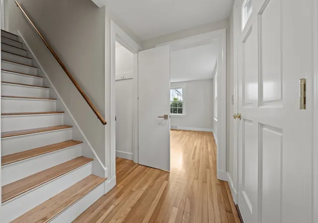 Photo 3 of Sale Pending at 9 Hillside Dr, Nashua, NH 03064 | MLS# 73574232 | Listing updated on 2026-10-09