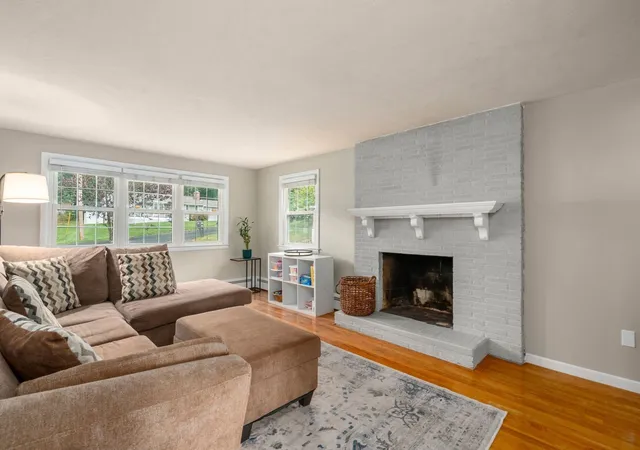 Photo 2 of Sale Pending at 38 Grandview Dr, Westfield, MA 01085 | MLS# 73575204 | Listing updated on 2026-09-17