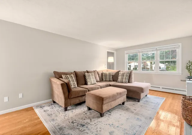 Photo 3 of Sale Pending at 38 Grandview Dr, Westfield, MA 01085 | MLS# 73575204 | Listing updated on 2026-09-17