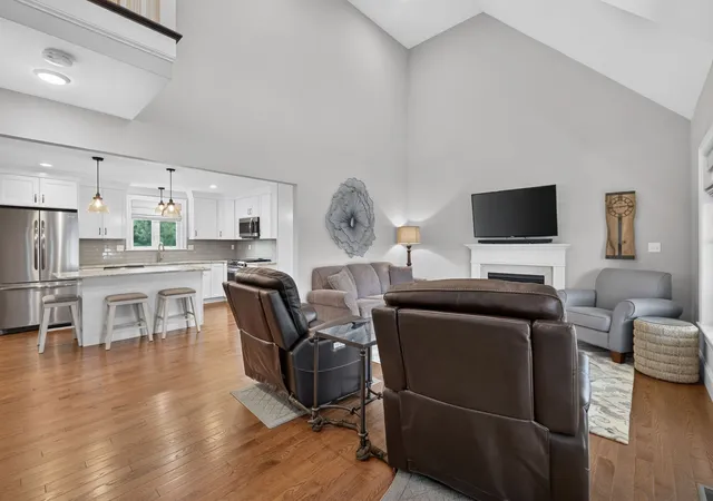 Photo 3 of Single family home for sale at 2 Hybrid Dr, Lakeville, MA 02347 | MLS# 73571929 | Listing updated on 2026-09-15