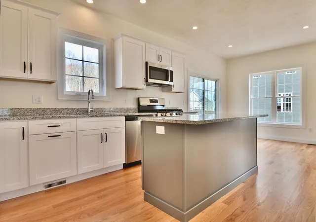 Photo 2 of Single family home for sale at 23d Crownshield #23D, Uxbridge, MA 01569 | MLS# 73570544 | Listing updated on 2026-09-09