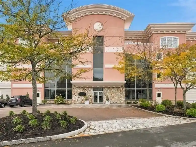Listing Photo 1 - Condo for sale in 1 Longbeach Ave located at 1 Longbeach Ave, Hull, MA 02045 - Unit #101