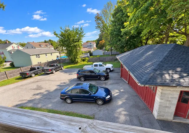 Listing Photo 5 - Condo for sale in building located at 64-66 N Main St, Webster, MA 01570