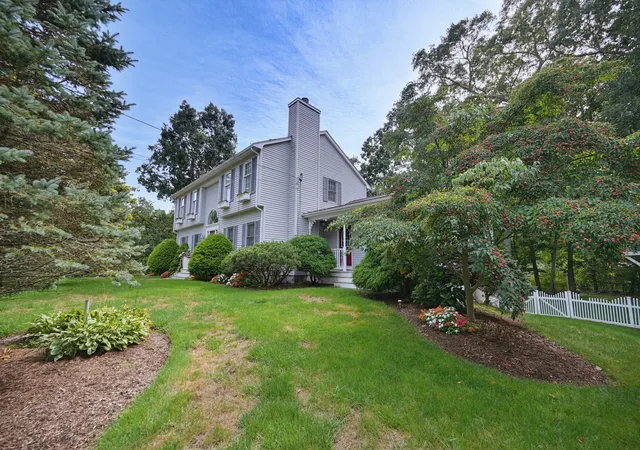 Photo 2 of Single family home for sale at 120 Hailes Hl Rd, Swansea, MA 02777 | MLS# 73571432 | Listing updated on 2026-09-06