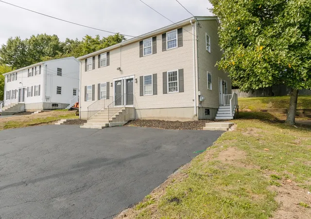 Single family home for sale at 32b Boylston St, Worcester, MA 01605 | MLS# 73579796