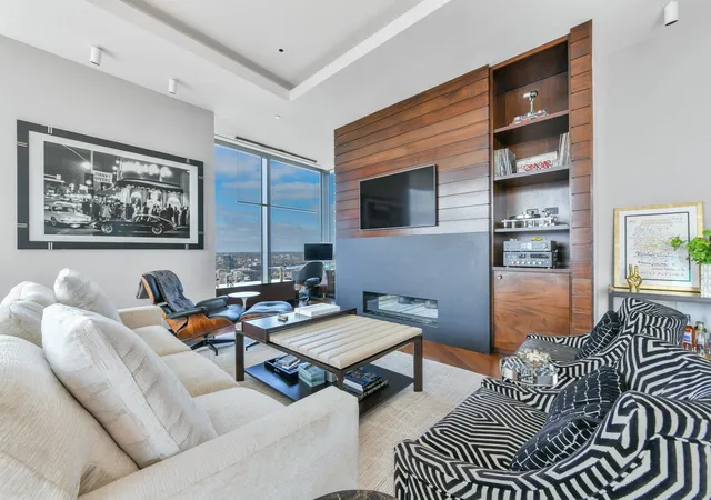 Photo 4 of Condo for sale at 1 Dalton St #3805, Boston, MA 02115 | MLS# 73575152 | Listing updated on 2026-09-14