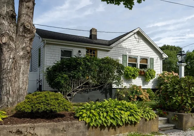 Photo 1 of Single family home for sale at 13 Lincoln St, Wareham, MA 02571 | MLS# 73576192 | Listing updated on 2026-09-12