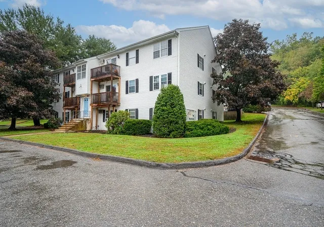 Condo for sale at 36a Gibbs St #11, Worcester, MA 01607 | MLS# 73584447
