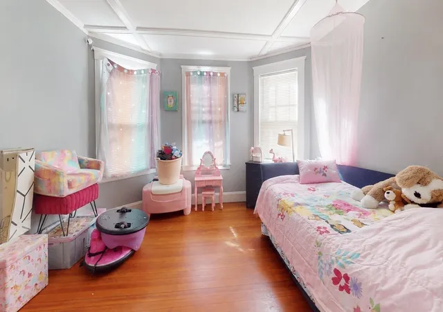 Photo 3 of Multi family home for sale at 21 Palmer St, Salem, MA 01970 | MLS# 73575709 | Listing updated on 2026-09-14