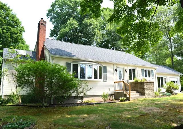 Photo 2 of Single family home for sale at 18 Highland Park Dr, West Springfield, MA 01089 | MLS# 73571996 | Listing updated on 2026-09-08
