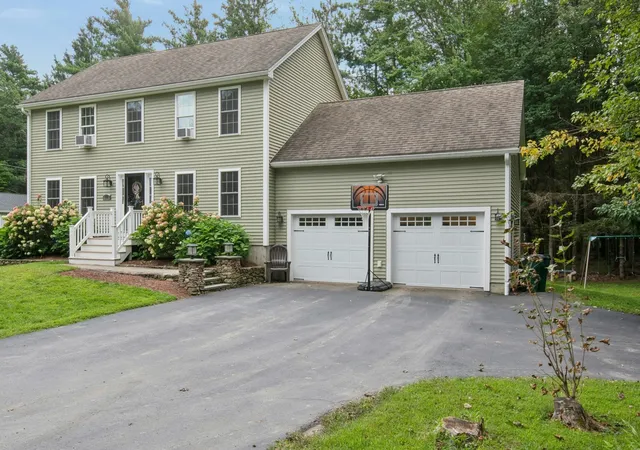 Single family home for sale at 471 Mount Elam Rd, Fitchburg, MA 01420 | MLS# 73574602