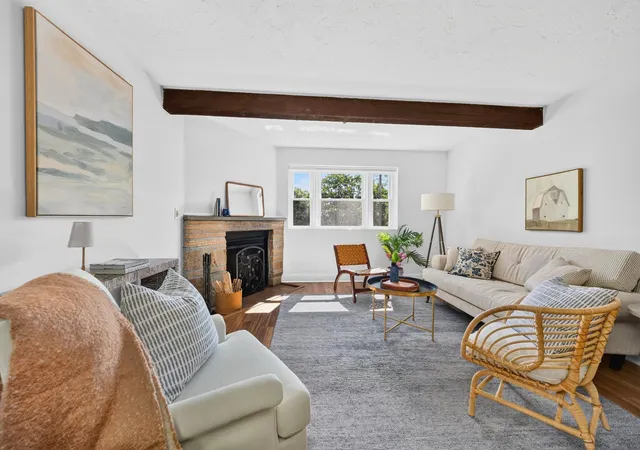 Listing Photo 4 - Condo for sale in building located at 46 Tinson Rd, Quincy, MA 02169 - Unit #9