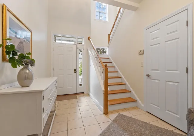 Listing Photo 5 - Condo for sale in building located at 605 Devenwood Wy, Clinton, MA 01510 - Unit #605