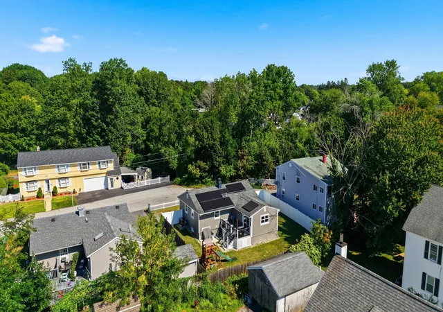 Photo 3 of Single family home for sale at 107 New York St, Lowell, MA 01854 | MLS# 73574740 | Listing updated on 2026-09-13