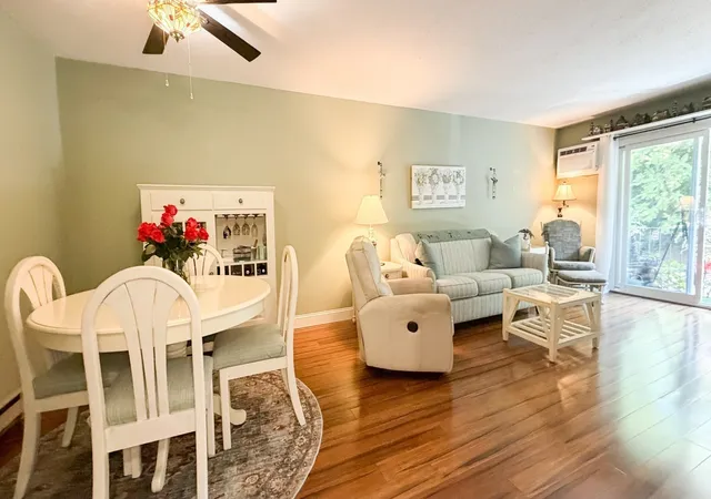 Listing Photo 4 - Condo for sale in building located at 250 Nesmith St, Lowell, MA 01852 - Unit #C9