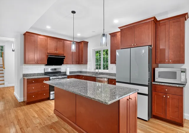Photo 4 of Single family home for sale at 12 Cowdry Hl Rd, Westford, MA 01886 | MLS# 73571301 | Listing updated on 2026-09-06