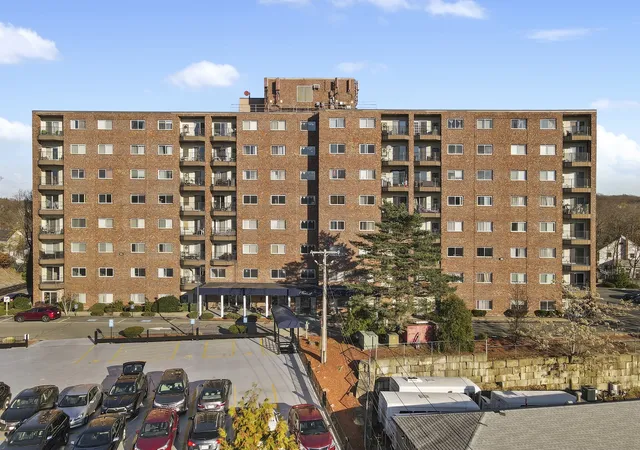 Photo 1 of Condo for sale at 230 Willard St #309, Quincy, MA 02169 | MLS# 73584985 | Listing updated on 2026-10-04
