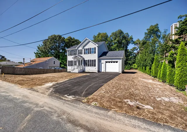 Photo 2 of Sale Pending at 40 N Ogden St, Fall River, MA 02723 | MLS# 73578893 | Listing updated on 2026-10-27