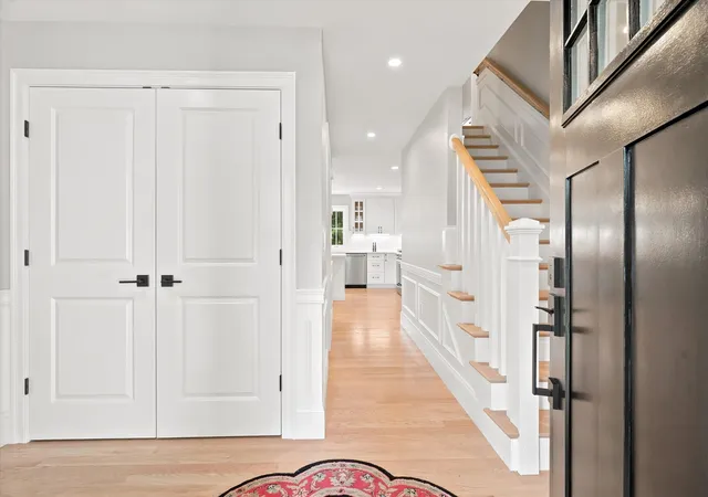 Photo 4 of Single family home for sale at 6 Mcdonald Rd, Wilmington, MA 01887 | MLS# 73575984 | Listing updated on 2026-09-15