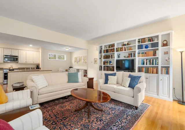 Listing Photo 4 - Condo for sale in building located at 7 Barretts Rd, Hudson, MA 01749 - Unit #7