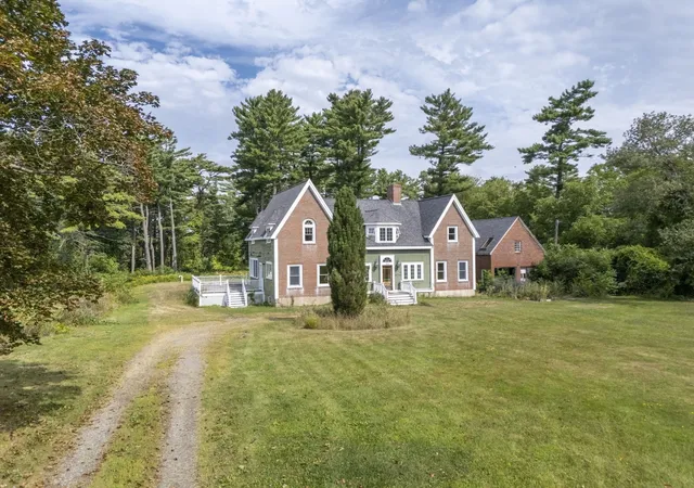 Photo 3 of Single family home for sale at 304 High Rd, Newbury, MA 01951 | MLS# 73572775 | Listing updated on 2026-09-12