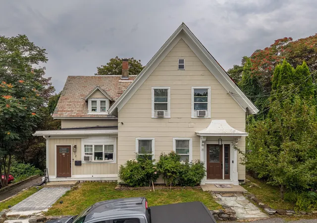 Photo 1 of Single family home for sale at 72 Mount Vernon St, Fitchburg, MA 01420 | MLS# 73577006 | Listing updated on 2026-09-22