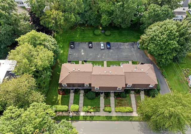 Photo 4 of Condo for sale at 79 Pomeroy Ter #79, Northampton, MA 01060 | MLS# 73572751 | Listing updated on 2026-10-03