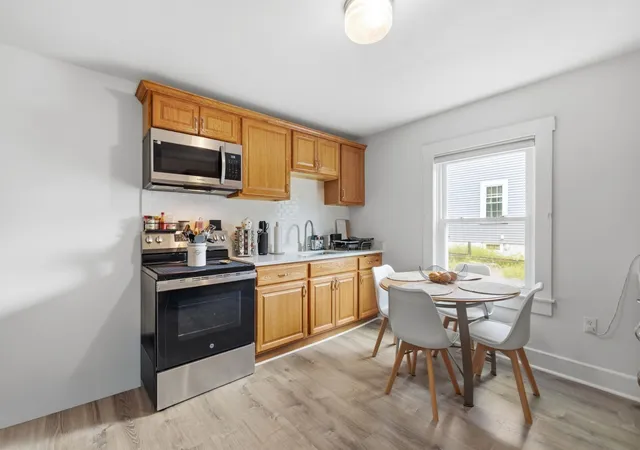 Photo 3 of House for sale at 941 Lakeview Ave, Lowell, MA 01850 | MLS# 73568656 | Listing updated on 2026-09-15