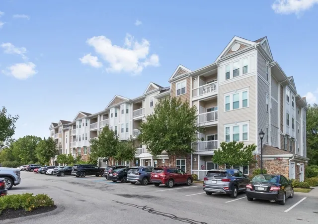 Photo 3 of Condo for sale at 70 Trotter Rd #4304, South Weymouth, MA 02190 | MLS# 73575992 | Listing updated on 2026-09-15