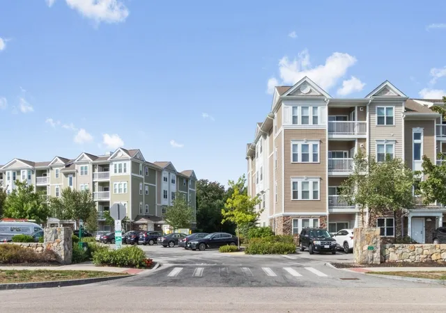 Photo 4 of Condo for sale at 70 Trotter Rd #4304, South Weymouth, MA 02190 | MLS# 73575992 | Listing updated on 2026-09-15