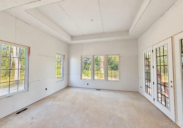 Photo 2 of Single family home for sale at 9867 Kensington Ln, Mason, OH 45040 | MLS# 1858567 | Listing updated on 2026-10-02