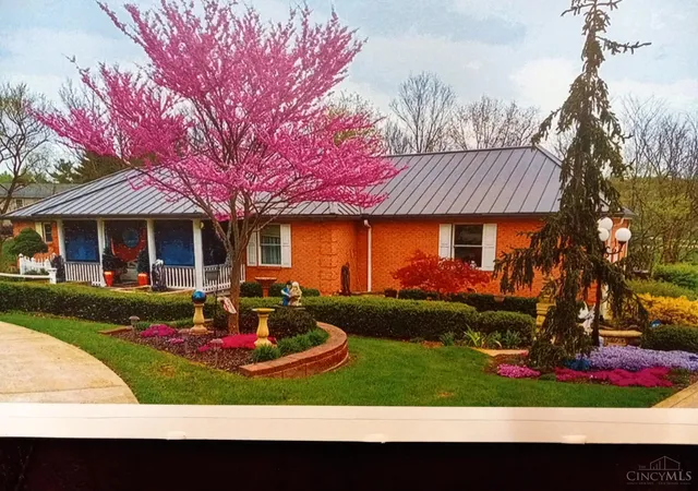 Photo 1 of Single family home for sale at 20902 Ridgecliff Ct, Lawrenceburg, IN 47025 | MLS# 1869909 | Listing updated on 2026-09-04