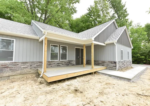 Photo 2 of Single family home for sale at 1542 Denny Dr, Pierce Twp, OH 45102 | MLS# 1872682 | Listing updated on 2026-09-10