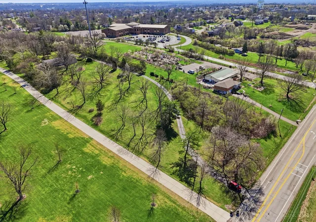 Photo 1 of Single family home for sale at 7628 Lesourdsville W Chester Rd, West Chester, OH 45069 | MLS# 1865285 | Listing updated on 2026-09-09