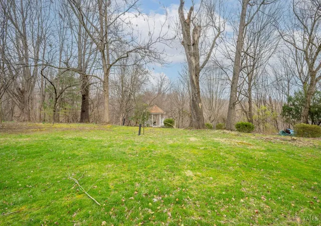 Photo 4 of Single family home for sale at 10810 Deerfield Rd, Cincinnati, OH 45242 | MLS# 1874762 | Listing updated on 2026-09-09