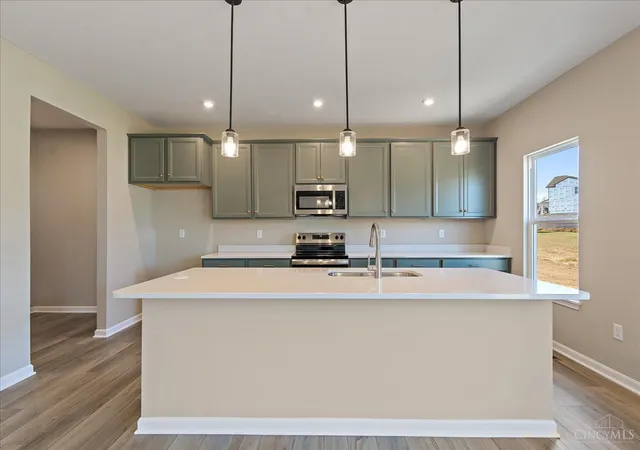 Photo 2 of Single family home for sale at 2527 Buchanan Dr, Hamilton Twp, OH 45152 | MLS# 1877423 | Listing updated on 2026-09-04