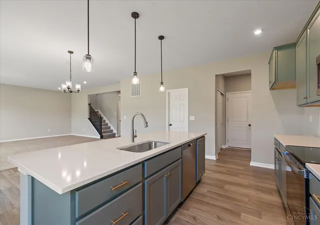 Photo 4 of Single family home for sale at 2527 Buchanan Dr, Hamilton Twp, OH 45152 | MLS# 1877423 | Listing updated on 2026-09-04