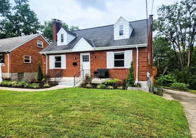 Photo 2 of Single family home for sale at 3825 Virginia Ct, Cincinnati, OH 45248 | MLS# 1877322 | Listing updated on 2026-09-02