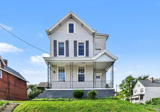 Multi family home for sale at 1829 Lincoln Ave, Norwood, OH 45212 | MLS# 1879489