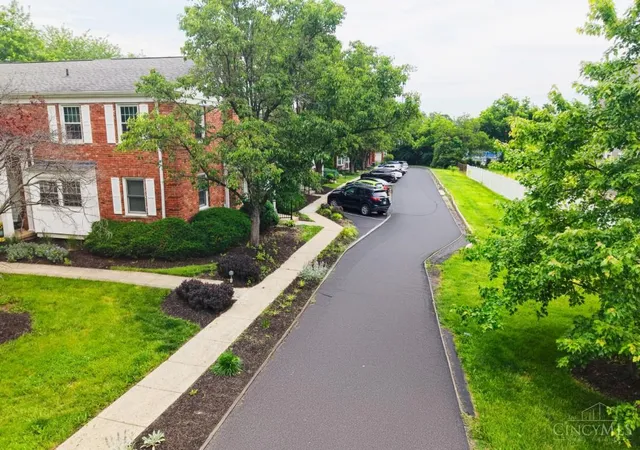 Photo 2 of Condo for sale at 1110 Springfield Pike #15, Cincinnati, OH 45215 | MLS# 1879993 | Listing updated on 2026-09-09