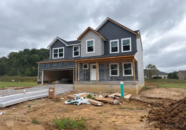 Photo 1 of Sale Pending at 536 Trison Dr, Cincinnati, OH 45233 | MLS# 1880248 | Listing updated on 2026-09-29
