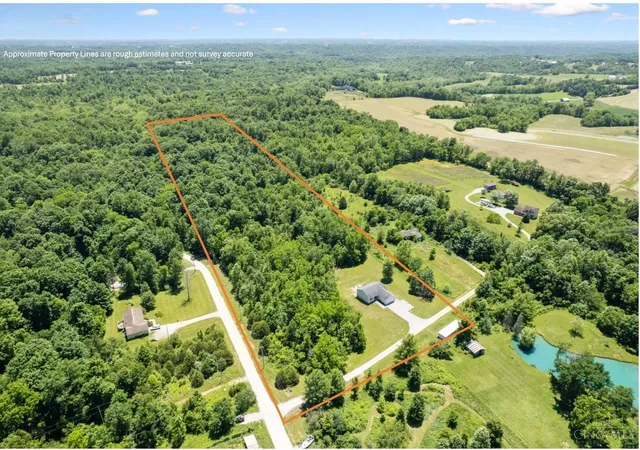 Photo 2 of Single family home for sale at 370 Wooded Run Rd, Felicity, OH 45120 | MLS# 1882362 | Listing updated on 2026-09-09