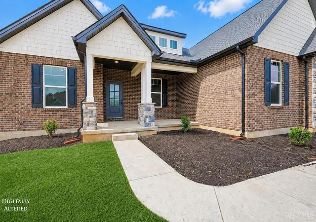 Photo 3 of Single family home for sale at 3664 Silax Dr, Hamilton, OH 45013 | MLS# 1882647 | Listing updated on 2026-09-05